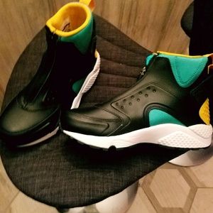 HIGH TOP NIKE AIR HUARECHE'S